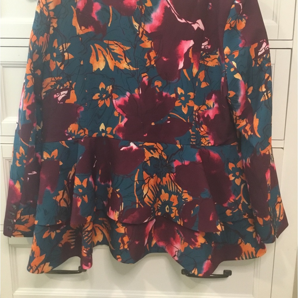 Sassy Jones Pant Suit - Picture 4 of 8